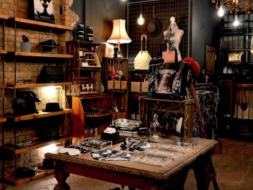 Vintage accessory store